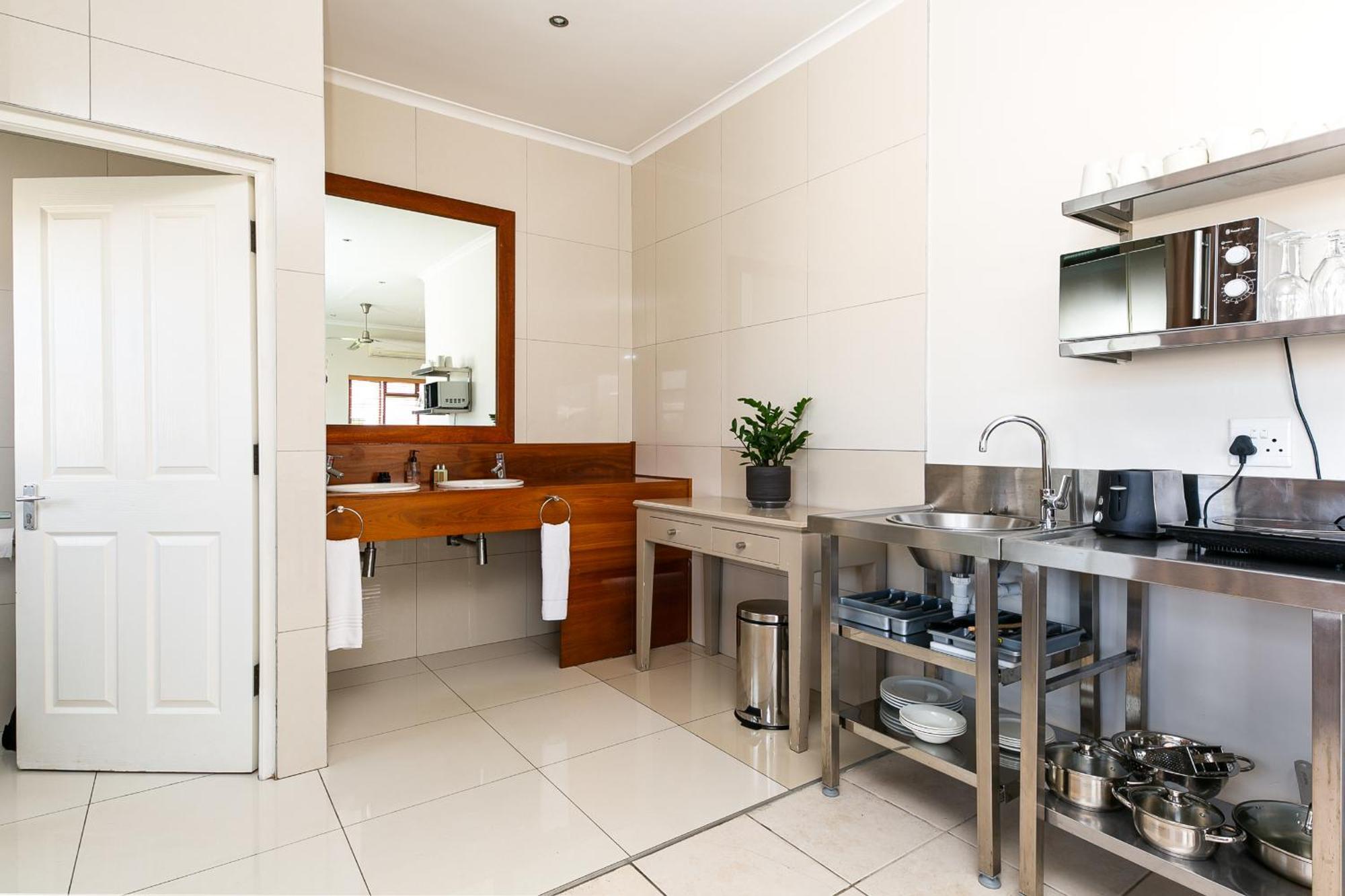 Beach Studios- Camps Bay Cape Town Bilik gambar